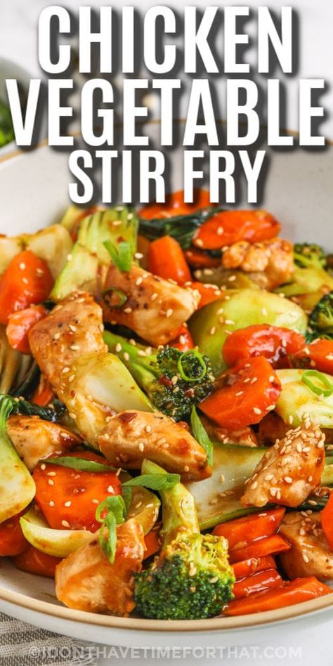 Cantonese Fried Rice, Fried Rice Japanese, Chinese Chicken Stir Fry, Chicken Vegetable Stir Fry, Veggie Stir Fry Recipes, Stir Fry Recipes Healthy, Teriyaki Chicken Stir Fry, Easy Chicken Stir Fry, Vegetable Stir Fry Recipe