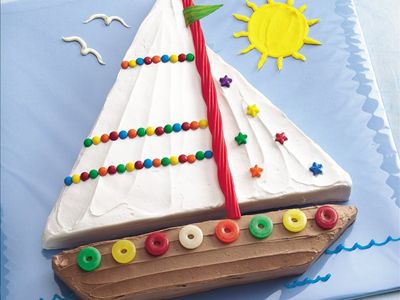 10 Fantastic Boy Birthday Cake Ideas! Sailboat Cake, Boat Cake, Betty Crocker Cake, Frozen Cake, Boy Birthday Cake, Cakes For Boys, Birthday Cake Kids, Betty Crocker, Girl Cakes