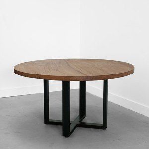 Uhuru Bowen Table Meja Industrial, Round Wood Table, Wood Table Diy, Kursi Bar, Household Furniture, Metal Furniture, Chic Furniture, Coffee Table Wood, Tea Table