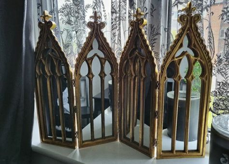 Elven Decor, Celestial Bedroom, Dream Flat, Doll Room, Gothic Furniture, Architecture Images, Goth Home, Goth Home Decor, Elegant Gothic