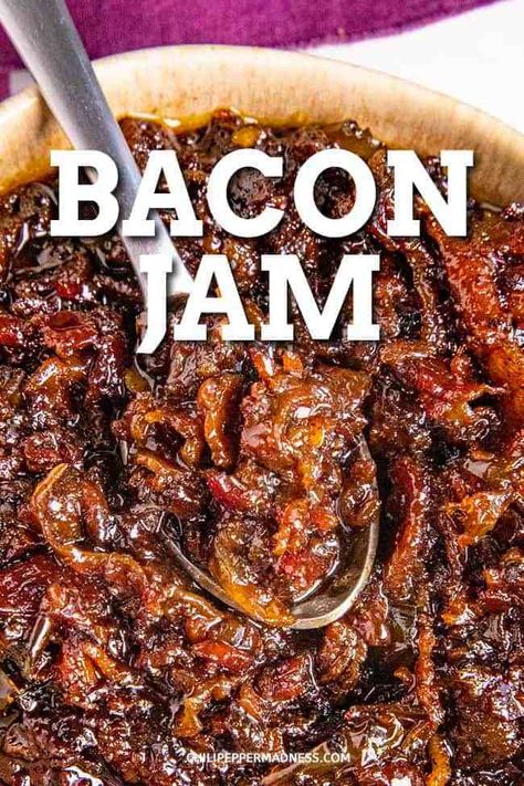 Bacon Jam Burger, Bacon Onion Jam, Bacon Jam Recipe, Slow Cooker Bacon, Chili Pepper Recipes, Homemade Bacon, Onion Jam, Bacon Jam, Jam Recipe