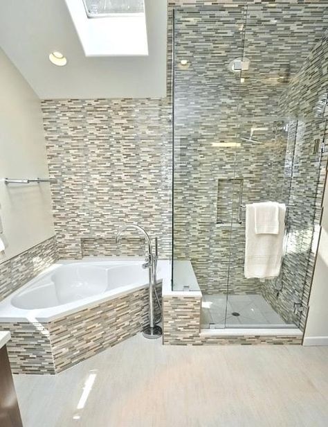 Bathroom With Corner Tub, Separate Shower And Tub, Corner Tub Shower Combo, Corner Bathtub Shower, Corner Tub Shower, Modern Bathroom Decoration, Corner Jacuzzi Tub, Small Bathroom Layout, Small Bathroom With Shower