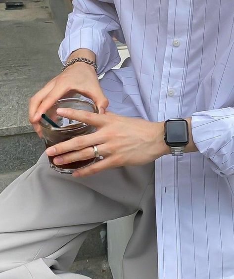 Rina Kent, Hand Reference, Brooklyn Baby, Aesthetic Boy, Pretty Hands, Chapter 1, Boyfriend Pictures, Boyfriend Material, Aesthetic Pictures