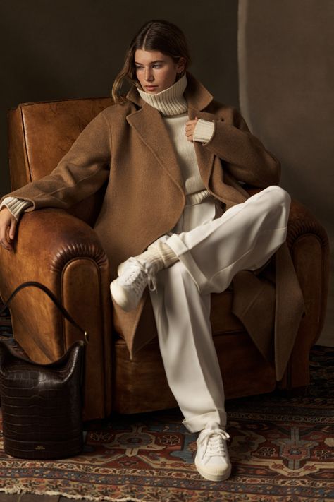 Polo Ralph Lauren Fall 2023 Ready-to-Wear Collection | Vogue Stile Casual Chic, Ralph Lauren Womens Clothing, Fall 2023 Ready To Wear, Ralph Lauren Fall, Wool Turtleneck Sweater, 2023 Ready To Wear, Polo Ralph Lauren Women, Ralph Lauren Style, Ralph Lauren Women