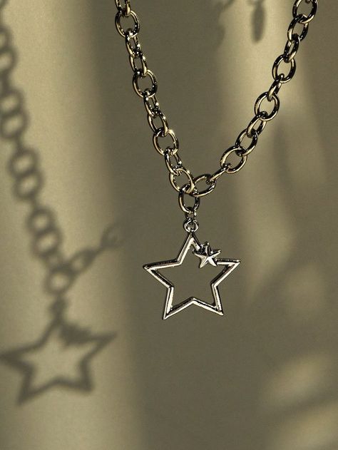 Edgy Jewelry, Star Charm Necklace, Jewelry Accessories Ideas, Funky Jewelry, Jewelry Lookbook, Fancy Jewelry, Girly Jewelry, Jewelry Inspo, Dream Jewelry