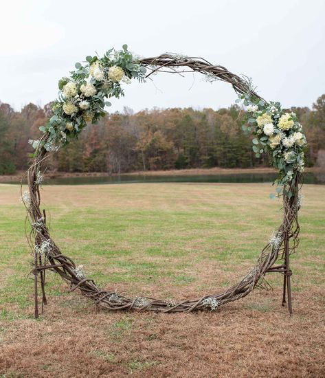 Tree Branch Wedding Arch, Arch With White Flowers, Wedding Circle Arch, Tea Party Bridal Shower Decorations, Tree Arch, Arbor Decor, Garden Arch Trellis, Circle Arch, Bridal Party Bouquets