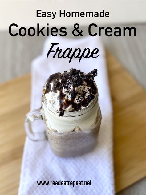 Cookies And Cream Frappe Recipe, Frappe Without Coffee, Cookies And Cream Frappe, How To Make Frappe At Home, How To Make A Frappe At Home, Treats To Make At Home, Oreo Frappe Recipe, Chocolate Frappe Recipe, Summer Coffee Drinks