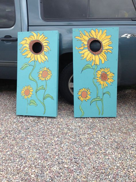 Hand made & hand painted wedding corn hole boards. Fun, unique and a lasting memory . Corn Hole Boards Paint Ideas, Fall Cornhole Boards, Cute Corn Hole Boards, Sunflower Cornhole Boards, Painted Corn Hole Boards Ideas, Cornhole Designs Paint, Cornhole Paint Ideas Design, Hand Painted Cornhole Boards, Corn Hole Boards Designs Paint Diy