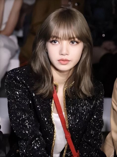 #blackpink #lalisa #lisa Lisa Hair, Lisa Black, S A, Men Fashion Show, Lisa Bp, Fashion Event, Blackpink Fashion, Lalisa Manoban, Blackpink Lisa