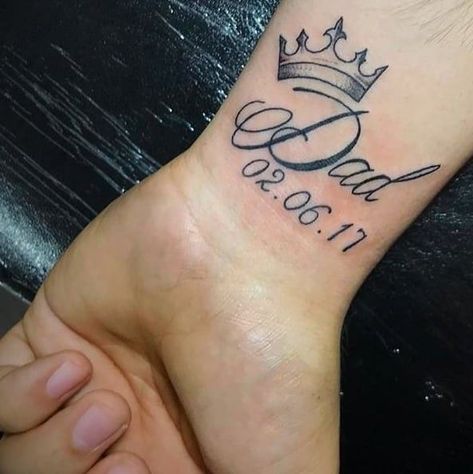 Fathers Name Tattoo, Parent Tattoos Meaningful, My Father Keeper Tattoo, Dad Tattoo Ideas For Daughter, Dad Rip Tattoo, Tattoo Ideas For Your Dad, Small Dad Tattoos, Small Dad Memorial Tattoo, Small Memorial Tattoos Dad