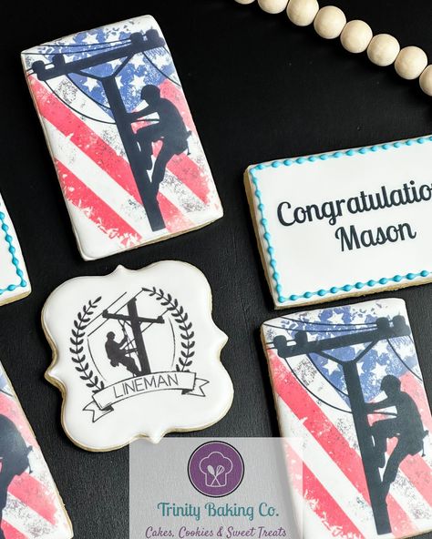 Lineman graduation cookies! Cookie Bakery, Soy Beans, Graduation Cookies, Cakes And Cupcakes, Cakes Cupcakes, Custom Cookies, Decorated Cookies, Lawn Mower, Cookie Decorating