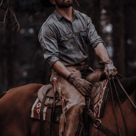 Cade Eaton, Ian Bohen, Western Books, Cowboy Romance, Cowboy Aesthetic, Small Town Romance, Country Men, Mountain Man, Book Boyfriends