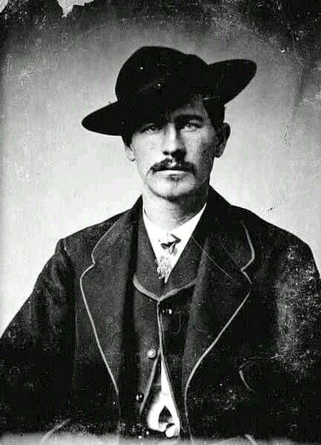 Cowboy Gunslinger, Earp Brothers, Dodge City Kansas, Old West Photos, Tombstone Arizona, Wyatt Earp, Doc Holliday, Dodge City, Into The West