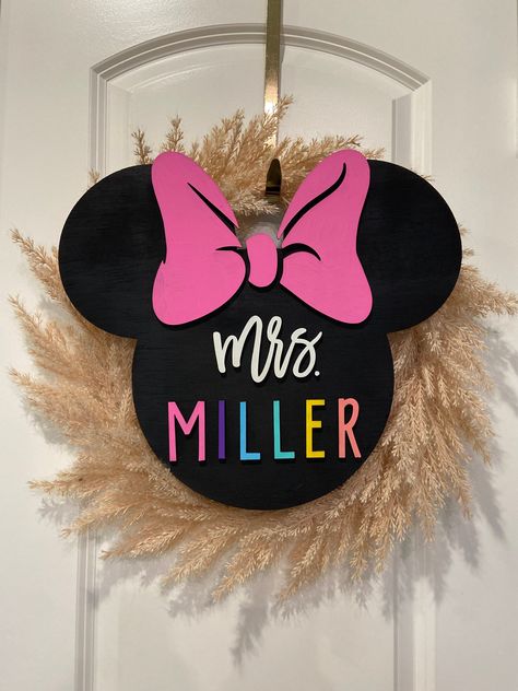 Round Classroom Door Hanger, Disney Teacher Sign, Disney Themed Teacher Gifts, Boho Teacher Classroom, Disney Teacher, Teacher Classroom Sign, Teacher Door Hanger, Disney Themed Classroom, Teacher Crafts