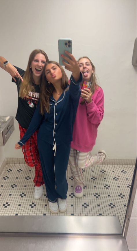 Pj Day Spirit Week Outfits, Hoco 2024, Pj Day, Spirit Week Outfits, Week Outfits, Spirit Week, Cute Outfits, Mirror Selfie, Quick Saves