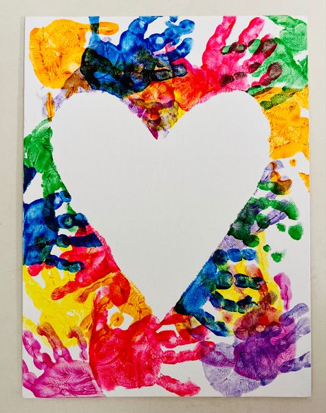 Activities For 1st Graders Fun, Diy Valentine Decor, Hand Print Art, Mothers Day Crafts Preschool, Diy Mother's Day Crafts, Mother's Day Activities, Baby Art Projects, Toddler Arts And Crafts, Valentine Crafts For Kids