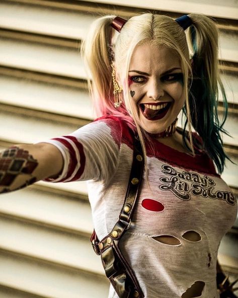 Laura Gilbert 🖤 (@infamousbylaura) posted on Instagram: “Grungey throwback 👏 Working on my roller derby Harley over the next two months 🤓 I secured a new full time job as a music teacher, so my…” • Mar 8, 2021 at 7:59pm UTC Laura Gilbert, Margot Robbie Harley Quinn, Margot Robbie Harley, Harley Quinn Cosplay, Full Time Job, Roller Derby, Music Teacher, Margot Robbie, Harley Quinn