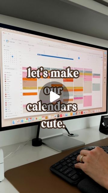 Cute Google Extensions, Using Google Calendar As A Planner, Google Calendar Tips And Tricks, Pretty Google Calendar, Outlook Calendar Aesthetic, Google Calender Ideas, Google Calendar Ideas, Google Organization, Google Calendar Color Palette