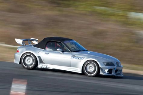 BMW Z3 silver Bmw Z3 Modified, Bmw Z3 Tuning, Z3 Bmw, College Core, Slammed Cars, Guilty Conscience, Bmw Classic Cars, Silver Car, Wide Body Kits