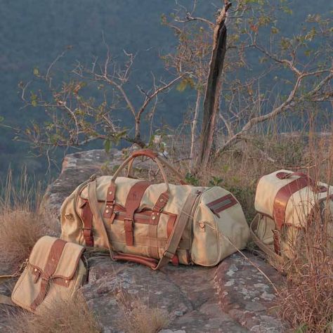 Safari Luggage, Africa Adventure, Vintage Safari, Leather Holdall, Vintage Messenger Bag, Canvas Duffle Bag, Padded Pouch, Large Luggage, Canvas Leather Bag