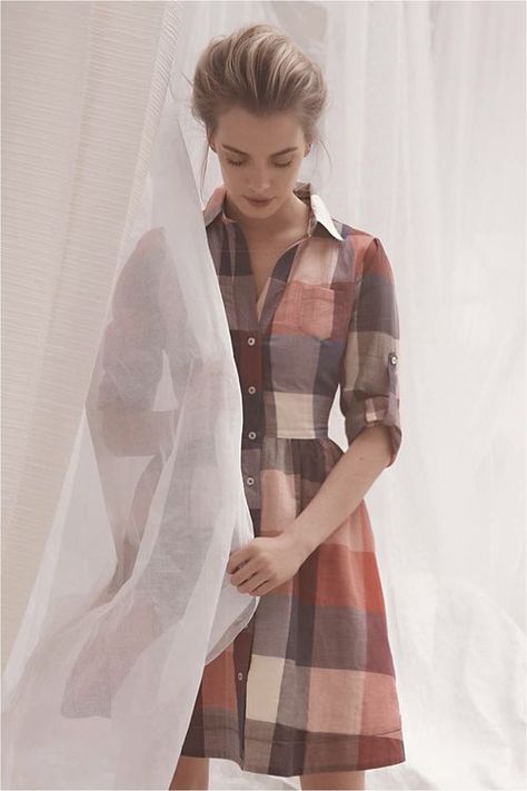 Love this plaid shirtdress Collared Shirt Dress, Plaid Dress, Mode Inspiration, Tartan Plaid, Pretty Dresses, Cute Dresses, Dress To Impress, Tartan, Fall Outfits