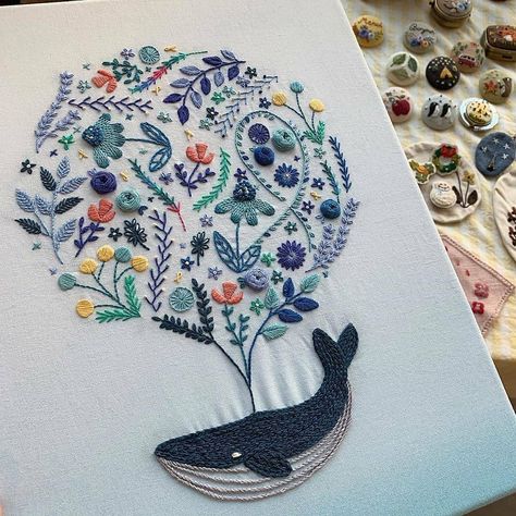 L Embroidery, Whale Blue, Handmade Embroidery Designs, Pola Sulam, Crochet Quilt, Brazilian Embroidery, Textile Crafts, Hand Embroidery Art, Hand Embroidery Stitches