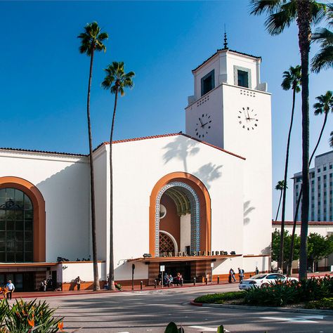 ICYMI - We added Los Angeles Union Station in Los Angeles to the #SoCalLandmarks photography project in June 2020. Project documentation with 10 images is posted on our website at https://socallandmarks.com/index.php/2020/06/12/los-angeles-union-station/ Union Station Los Angeles, Eve Babitz, Train Stations, Union Station, Bus Station, Photography Projects, Train Station, American Football, Ferry Building San Francisco