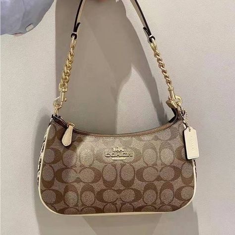 Couch Bags Purses, Coach Bags Shoulder Bag, Women Purses Women's Handbags, Couch Bags Coach Handbags, Pink Coach Bags, Mini Coach Purse, Coach Bag Brown, Purses And Handbags Louis Vuitton, Vintage Coach Purse