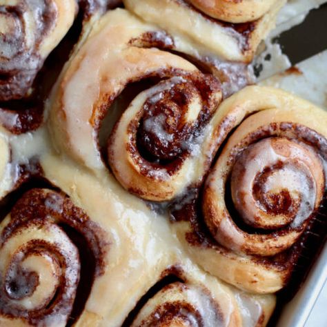 Sourdough Discard Cinnamon Rolls, Discard Cinnamon Rolls, Fluffiest Cinnamon Rolls, Sourdough Cinnamon Rolls, Fluffy Cinnamon Rolls, Apple Cinnamon Rolls, Discard Recipes, Homemade Sourdough Bread, Sourdough Starter Recipe