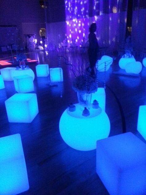 winter wonderland Birthday Party Ideas | Photo 7 of 9 | Catch My Party Christmas Glow Party, Led Party Ideas, Blue Light Party, Blue Party Ideas, Winter Wonderland Wedding Decorations, Winter Birthday Party Ideas, Wonderland Wedding Decorations, Sweet 16 Winter, Wonderland Sweet 16