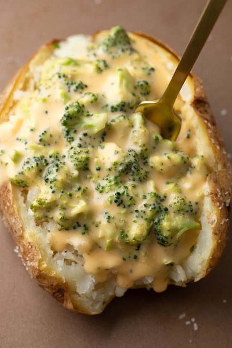 Cheesy Baked Potatoes with Broccoli Cheese Sauce Broccoli Baked Potato, Cheesy Baked Potatoes, Broccoli Cheese Sauce, Apple Quinoa Salad, Baked Potato Dinner, Sauce For Broccoli, Apple Quinoa, Baked Potato With Cheese, Cheese Sauce For Broccoli