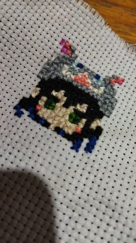 Inosuke Cross stitch #hamabead #bordado Cross Stitch Demon Slayer, Crochet Inosuke, Demon Slayer Cross Stitch, Anime Cross Stitch, Cross Stitch Crochet, Stitch Crochet, Stitch Art, Cross Stitch Art, Demon Slayer Kimetsu No Yaiba