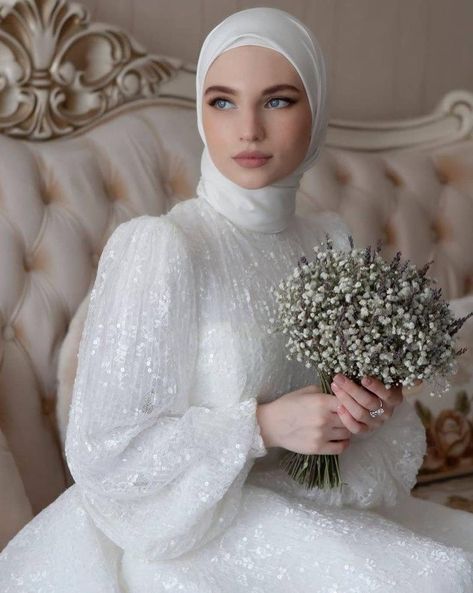 Wedding Dresses Lace Sleeves Modest, Bride Hijab Style, Dress Wedding Hijab, Hijab Wedding Style, Hijabi Wedding Dress, Muslim Wedding Dress Hijab Bride, Hijabi Bride, Wedding Dresses Hijab, Wedding Dress Hijab