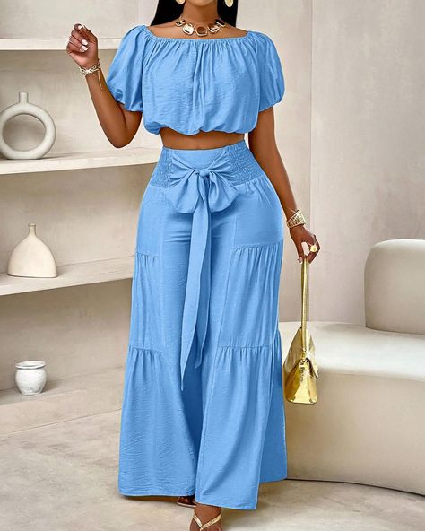 ✨Pre-order only, XS(6) - XXL(18)✨ ✨Price : 175k✨ Blue Beach Outfit, Summer Clothes For Women, Beach Vacation Style, Summer Beach Vacation, Strapless Crop Top, Fashion Dresses Online, Cruise Outfits, Summer Blue, Pantalon Large