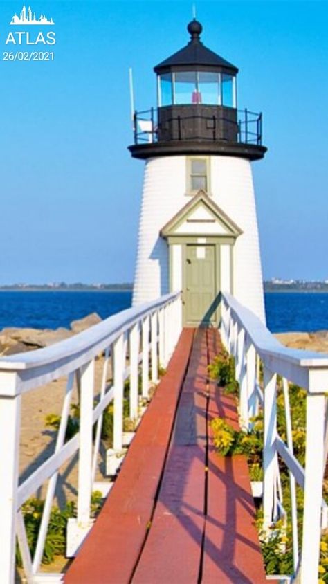 Brant Point Lighthouse, Los Angeles Hollywood, House Pictures, Lighthouse Photos, Lighthouse Pictures, Coastal Grandmother, Beautiful Lighthouse, I Saw The Light, Us Coast Guard