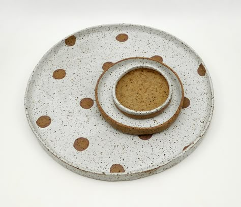 Susan Simonini, Hand Clay, Ceramic Trays, Pizza Plate, Clay Heart, Cerámica Ideas, Functional Pottery, Ceramic Inspiration, Pottery Glazes