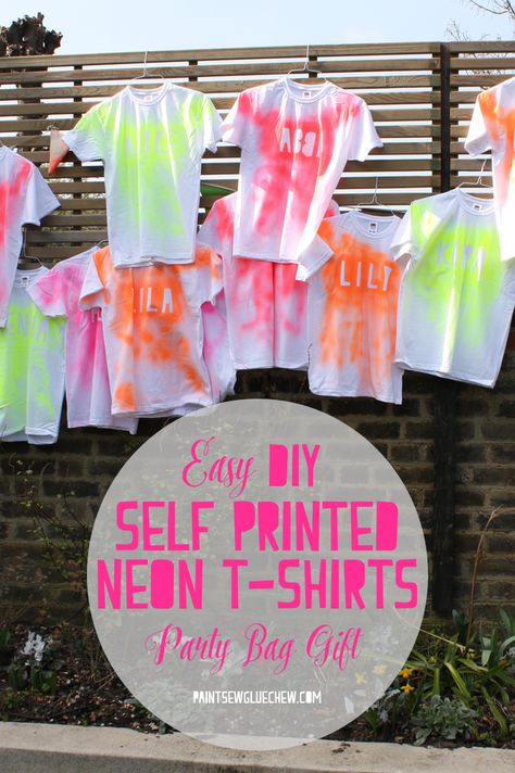 Print you own Neon t-shirts. These make a great party bag present for teens, or tour t-shirt. Glow Party Outfit, Neon Spray Paint, Fun Crafts For Teens, Neon Crafts, Diy Glow, Glow Birthday, Neon Shirts, Summer Crafts For Kids