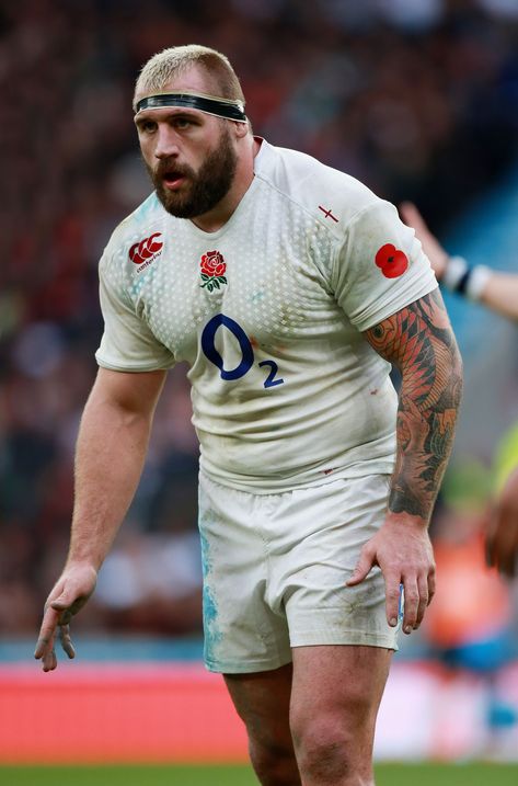 Rugby | Joe Marler | #rugby Bulk Motivation, Joe Marler, Rugby Photography, Hot Rugby Players, Rugby Boys, Rugby Shorts, Rugby Player, Hunks Men, Rugby Men