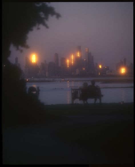 William Broadhurst, City At Night, Arte Inspo, Cinematic Photography, Night Aesthetic, City Aesthetic, Cool Stuff, Pretty Places, Photography Inspo