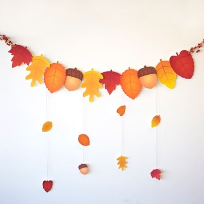 fall activities - autumn leaf garland Autumn Garland, Fall Paper Crafts, Kindergarten Classroom Decor, Thanksgiving Activities For Kids, Autumn Paper, Autumn Activities For Kids, Autumn Crafts, Thanksgiving Activities, Leaf Garland