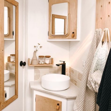 Even an RV bathroom can have space for storage! 😉 What small space living tip surprised you? If you have the room, try adding functional… Caravan Bathroom Ideas, Caravan Bathroom, Rv Design, Camper Bathroom, Extra Space Storage, Caravan Decor, Caravan Makeover, Rv Bathroom, Rv Organization