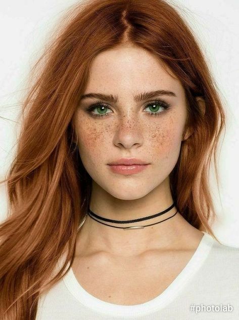 Beautiful Freckles, Red Haired Beauty, Red Hair Woman, Natural Redhead, Photography Inspiration Portrait, Beautiful Red Hair, Girls With Red Hair, Face Photography, Ginger Hair