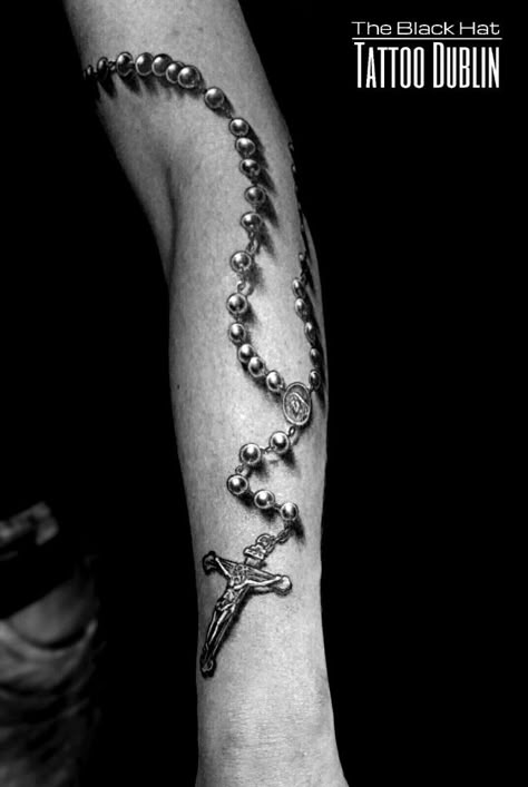 Rosery Tattoos On Hand, Rosary Tattoo Arm, Bead Tattoo, Roseary Tattoo, Rosary Tattoo On Hand, Rosary Tattoos, Rosary Bead Tattoo, Stammestattoo Designs, Tattoo Dublin