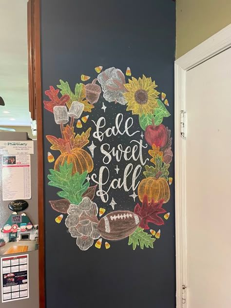 Thanksgiving Chalk Art Turkey, Fall Football Chalkboard Art, September Chalkboard Ideas, Chalk Art Fall, Football Chalkboard Art, September Chalkboard Art, Autumn Chalkboard Art, Fall Chalk Art, Whiteboard Inspiration