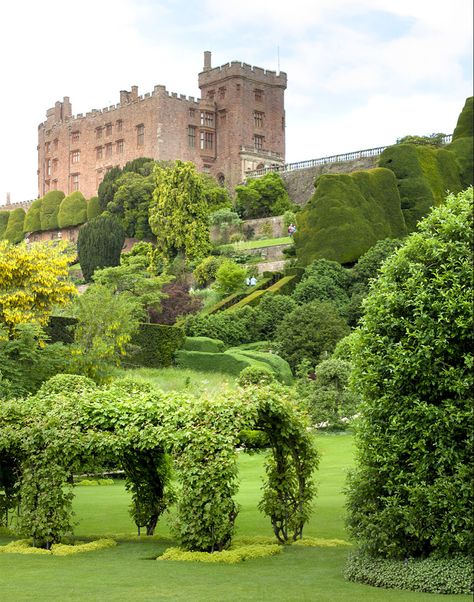 Powis Castle, Castle Gardens, Nature Hd, Castle Garden, England And Scotland, Republic Of Ireland, Stirling, Great Britain, Golf Courses