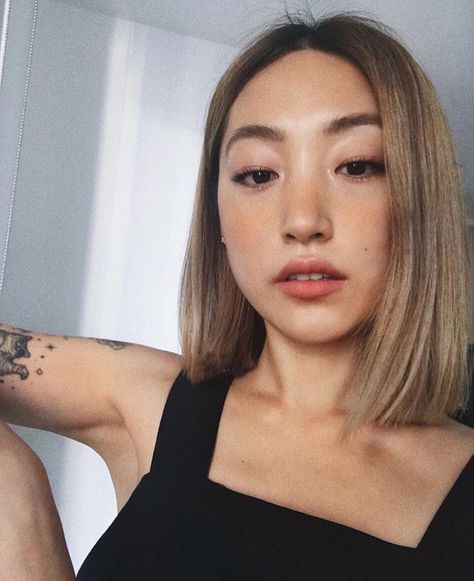 dasha kim Blonde Hair Asian, Asian Hair Bob, Dasha Kim, Asian Bob, Blonde Asian Hair, Hair Asian, Hair Color Asian, Blonde Asian, Chop Chop