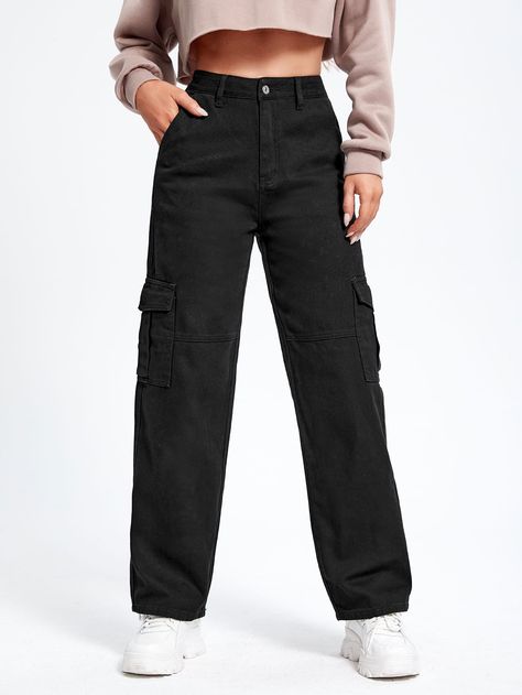 SHEIN EZwear High Waist Flap Pockets Cargo JeansI discovered amazing products on SHEIN.com, come check them out! Cargo Outfit, Outfits Con Jeans, Denim Cargo Pants, Black Jeans Outfit, Trendy Denim, Black Cargo Pants, Jeans Cargo, Functional Fashion, Cargo Jeans