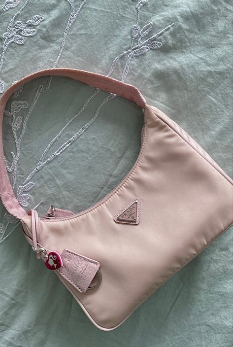 Pink Prada Bag Aesthetic, Prada Pink Aesthetic, Pink Purse Aesthetic, Prada Pink Bag, Prada Bag Pink, Prada Bag Aesthetic, Pink Prada Bag, Purses Aesthetic, Prada 2000