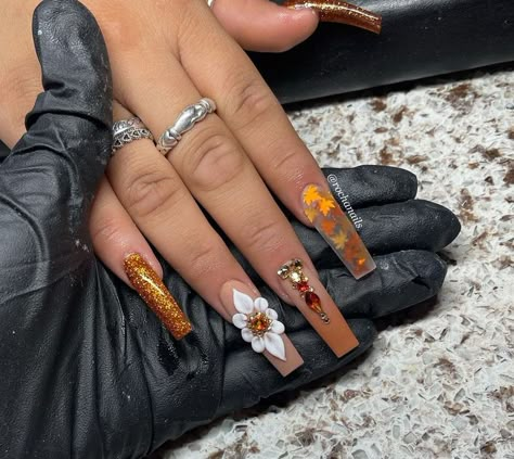 Fall Chunky Glitter Nails, Bling Fall Acrylic Nails, Fall Sets Acrylic Nails, Medium Length Fall Nails Acrylic, Extra Fall Nails Acrylic, Fall Freestyle Nails Acrylic, Fall Coffin Nails 2024, Fall Freestyle Nails, Fall Nails Extra