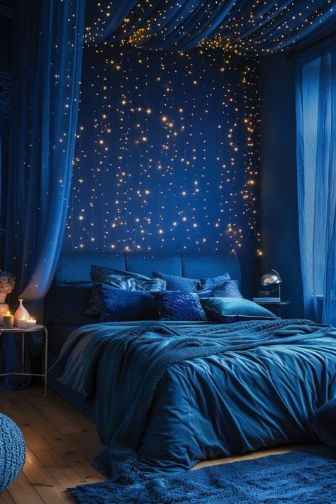 Starry Night Bedroom, Scandinavian Bedroom Ideas, Night Bedroom, Baddie Apartment, Scandinavian Room, Bedroom Color Combination, A Starry Night, Scandinavian Bedroom, Apartment Bedroom